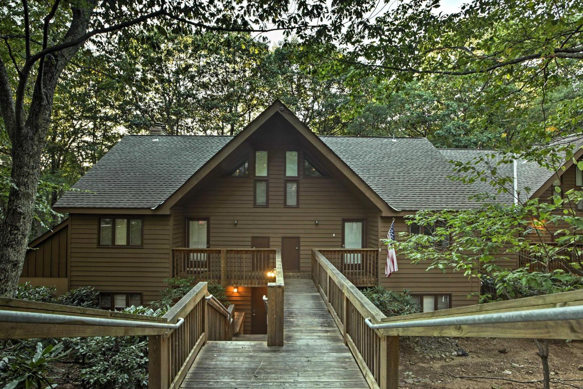 Lyndhurst Wintergreen Resort Mountain Condo With Pool Access! מראה חיצוני תמונה
